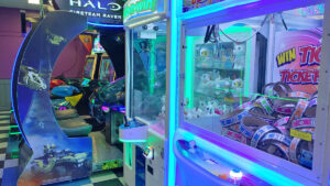 Carowinds Arcade game room - Halo