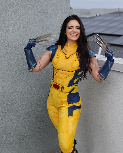 Female Wolverine cosplay